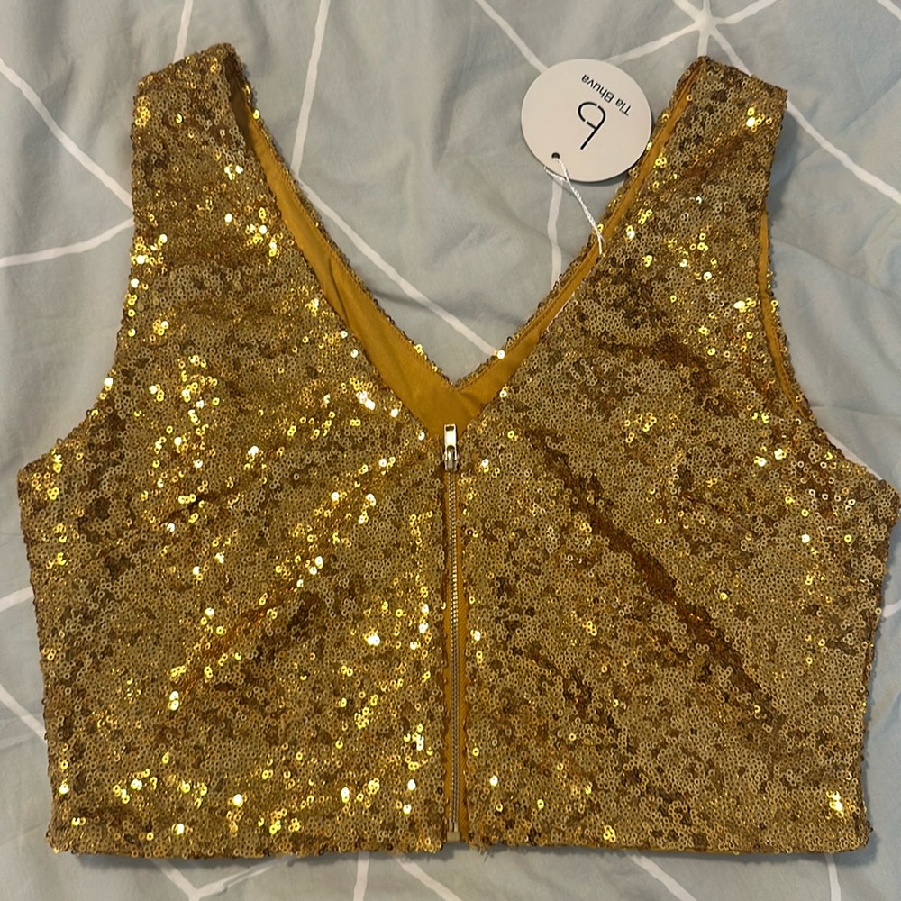 Brand New, Unworn Sleeveless Gold Sequined Blouse top Tia Bhuva